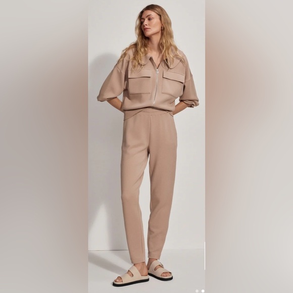 Varley Pants - Varley Double Soft Lisburn Zip Through & The Slim Zip Hem Pant Light Taupe Set